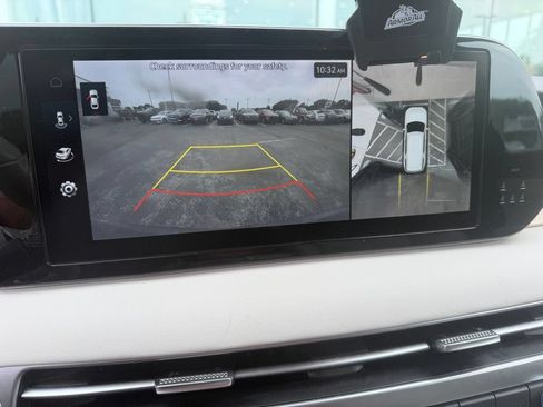 Used 2024 Hyundai Palisade Limited AWD/4WD image 10