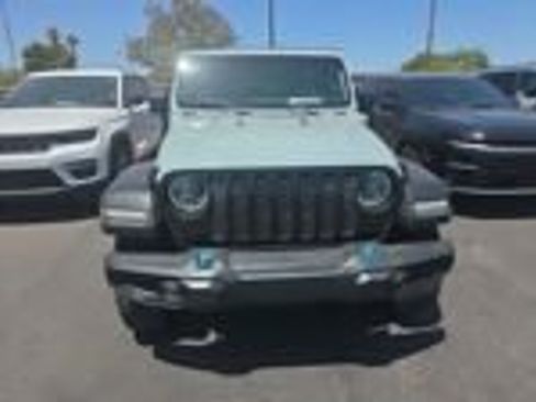 Used 2023 Jeep Wrangler Unlimited w/ 8.4" Radio Group AWD/4WD image 4
