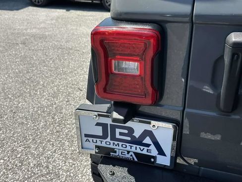 Used 2020 Jeep Wrangler Unlimited Rubicon AWD/4WD image 29
