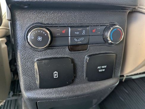 Used 2017 Ford Explorer Limited w/ Equipment Group 301A AWD/4WD image 23