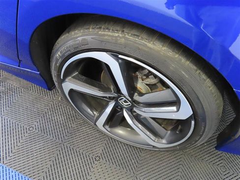 Used 2022 Honda Accord Sport image 7