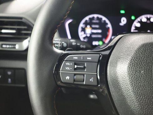 New 2025 Honda Pilot TrailSport image 19