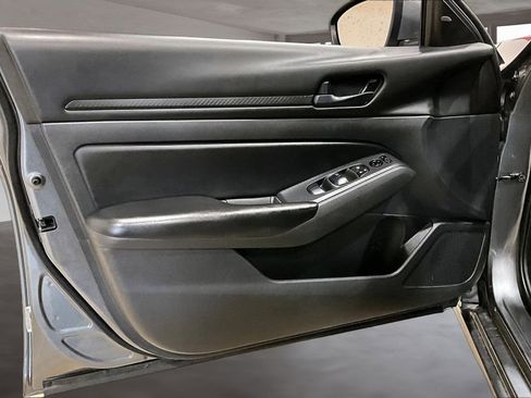 Used 2023 Nissan Altima 2.5 S image 21