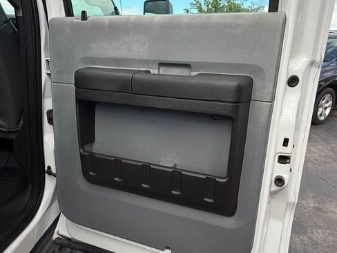 Used 2016 Ford F450 XL w/ Power Equipment Group image 19