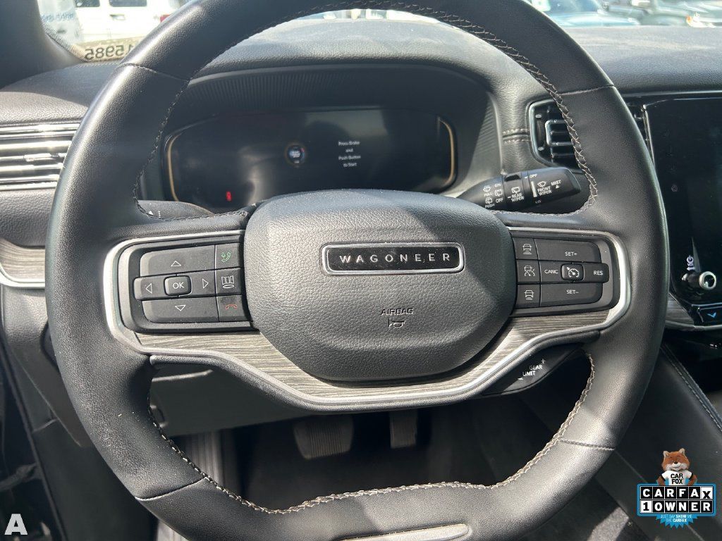Used 2024 Jeep Wagoneer Series II w/ Flexible Seating Group AWD/4WD image 9