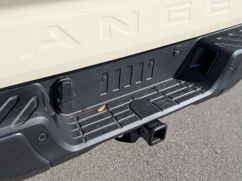 New 2025 Ford Ranger XLT w/ FX4 Off-Road Package image 33