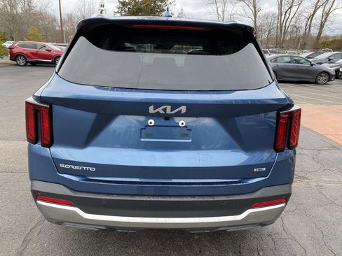 New 2026 Kia Sorento EX AWD/4WD image 4