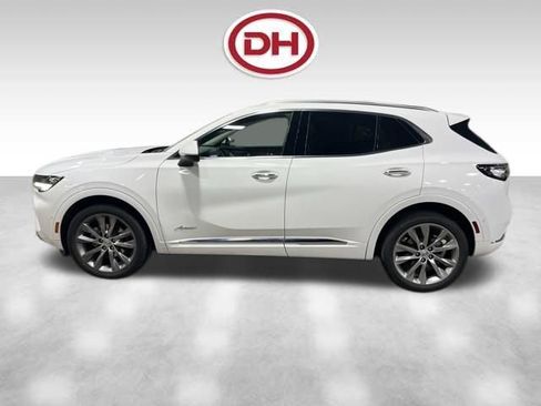 Used 2022 Buick Envision Avenir w/ Technology Package II AWD/4WD image 8