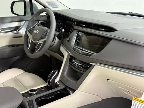 New 2025 Cadillac XT5 Premium Luxury w/ Technology Package image 34