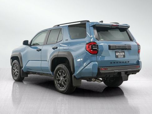Used 2026 Toyota 4Runner SR5 AWD/4WD image 3