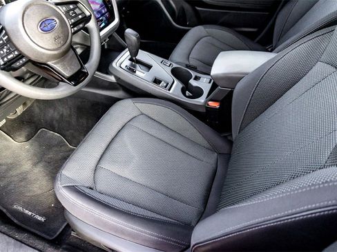 Used 2024 Subaru Crosstrek 2.0i Premium image 14