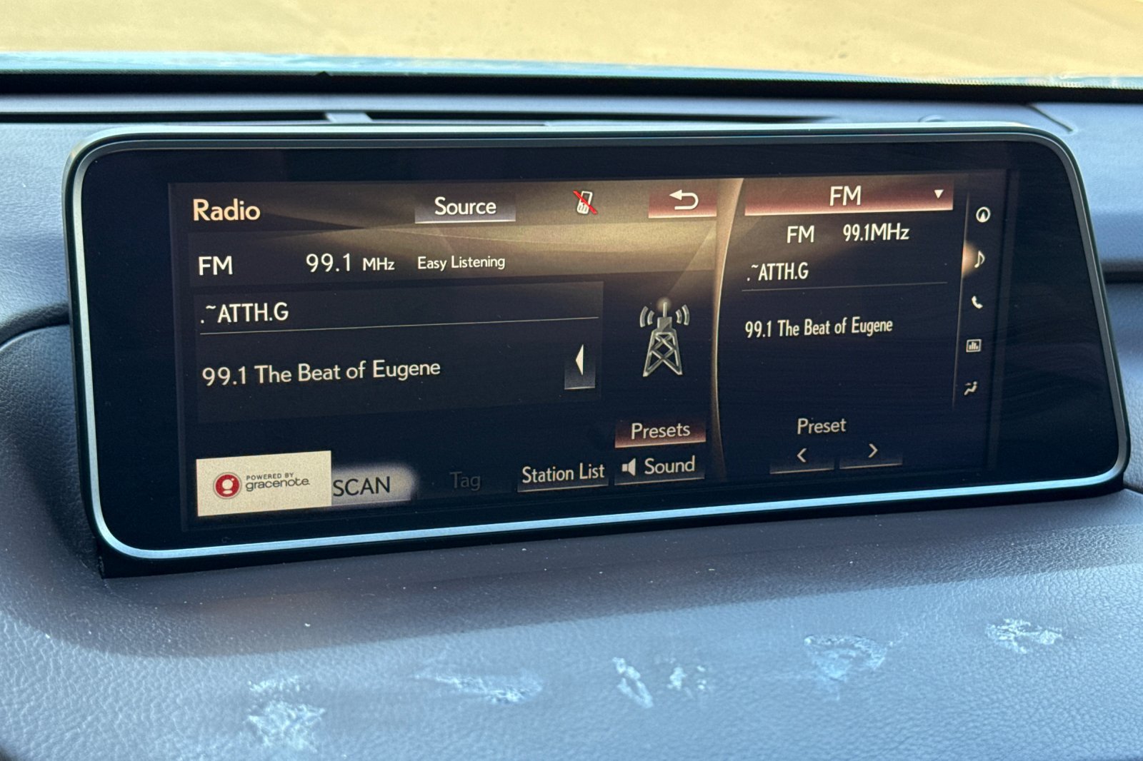 Used 2017 Lexus RX 350 AWD w/ Premium Package image 18