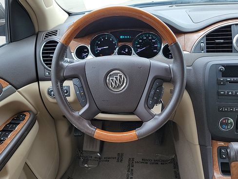 Used 2009 Buick Enclave CXL w/ Driver Confidence Package FWD image 10