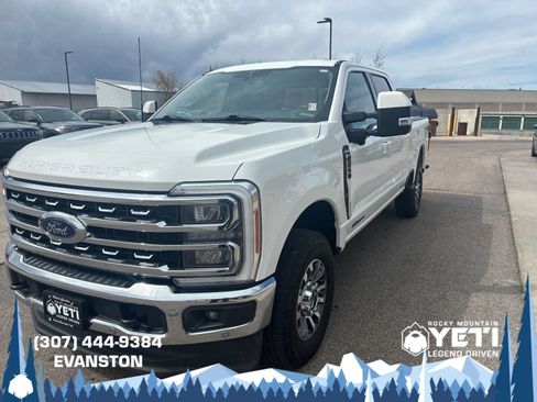 Used 2023 Ford F250 Lariat w/ Lariat Ultimate Package AWD/4WD image 7