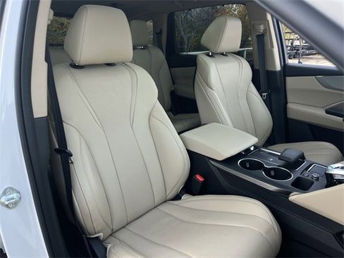 Certified 2024 Acura MDX SH-AWD w/ Technology Package image 29