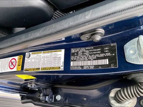 Used 2016 Toyota 4Runner Limited image 14