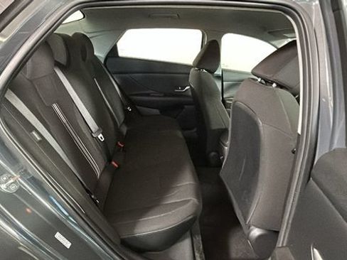 Used 2024 Hyundai Elantra SEL FWD image 29