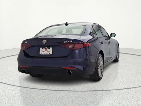 Used 2018 Alfa Romeo Giulia Ti w/ Quick Order Package 22X Lusso image 7
