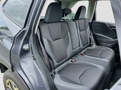 Used 2023 Subaru Forester Premium AWD/4WD image 26