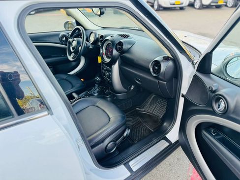 Used 2014 MINI Cooper Countryman FWD image 11