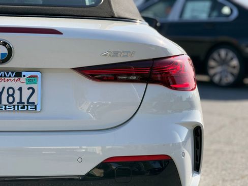 Used 2025 BMW 430i Convertible w/ M Sport Package RWD image 14