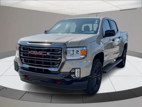 Used 2022 GMC Canyon AT4 image 8