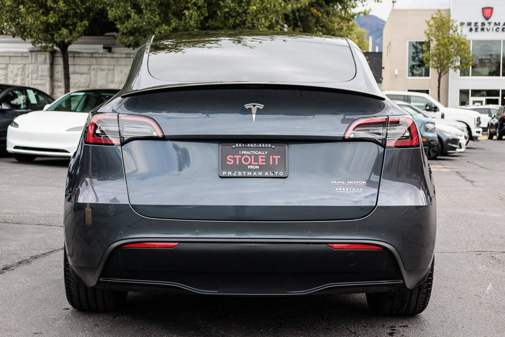Used 2022 Tesla Model Y Performance AWD/4WD image 31