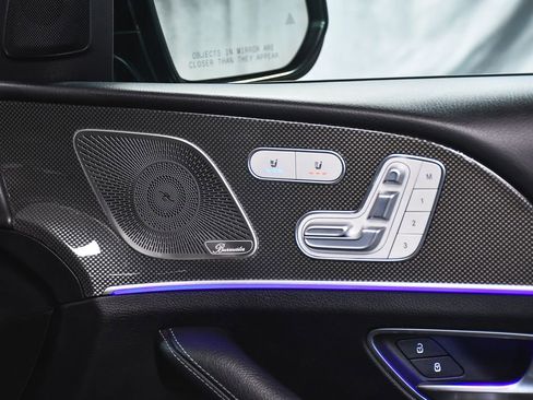 Used 2023 Mercedes-Benz GLS 450 4MATIC image 16