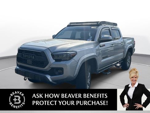 Used 2019 Toyota Tacoma SR5 RWD image 1