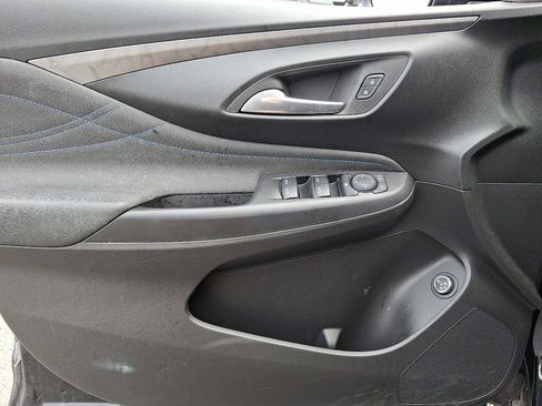 Used 2025 Buick Envista Sport Touring w/ Convenience I Package image 10