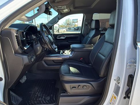 Used 2024 Chevrolet Silverado 2500 LTZ w/ LTZ Plus Package image 11