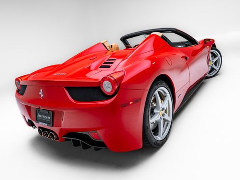 Used 2014 Ferrari 458 Spider RWD image 54