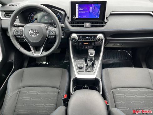 Certified 2023 Toyota RAV4 SE w/ Convenience Package AWD/4WD image 15