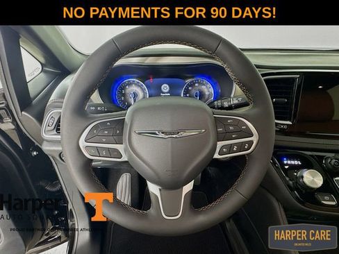 New 2026 Chrysler Pacifica Pinnacle FWD image 14