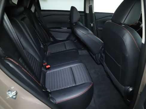 Certified 2025 Nissan Rogue SV image 31