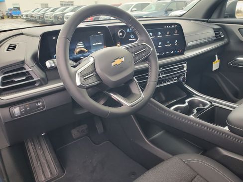 New 2026 Chevrolet Traverse LT w/ Sun and Wheel Package image 10