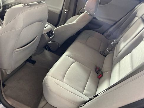 Used 2020 Chevrolet Malibu LT FWD image 10