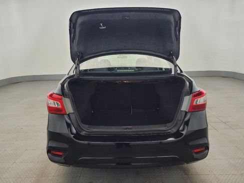 Used 2019 Nissan Sentra SV w/ Special Edition Package FWD image 29