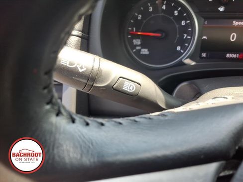 Used 2022 GMC Terrain SLT AWD/4WD image 18