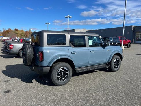 New 2025 Ford Bronco Outer Banks image 5