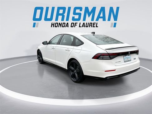 Used 2023 Honda Accord Sport image 6