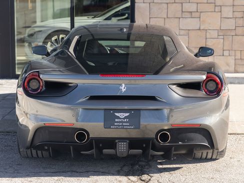 Used 2017 Ferrari 488 GTB image 4