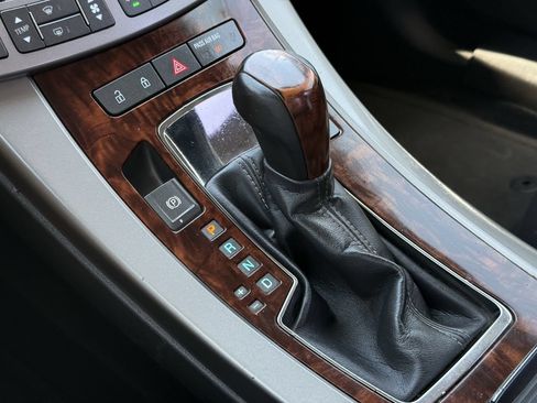 Used 2012 Buick LaCrosse Leather FWD image 22
