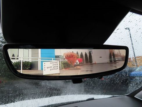 Used 2023 Cadillac Escalade V image 28