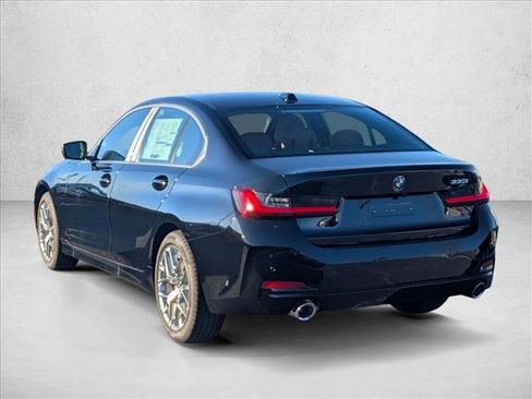 Used 2026 BMW 330i Sedan w/ Convenience Package image 9