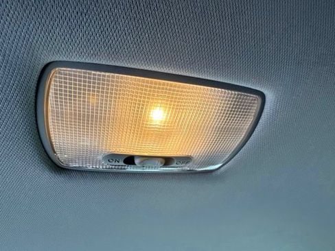 Used 2022 Honda CR-V Touring image 13