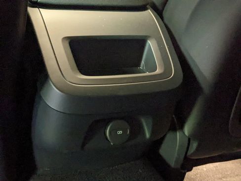 Certified 2024 Volvo S60 B5 Plus FWD image 24