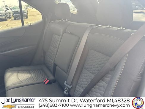 Used 2021 Chevrolet Equinox LT AWD/4WD image 13