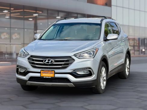 Used 2017 Hyundai Santa Fe Sport 2.0T AWD/4WD image 3