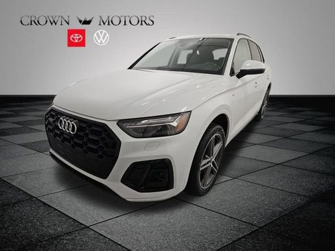 Used 2022 Audi Q5 e Prestige image 3